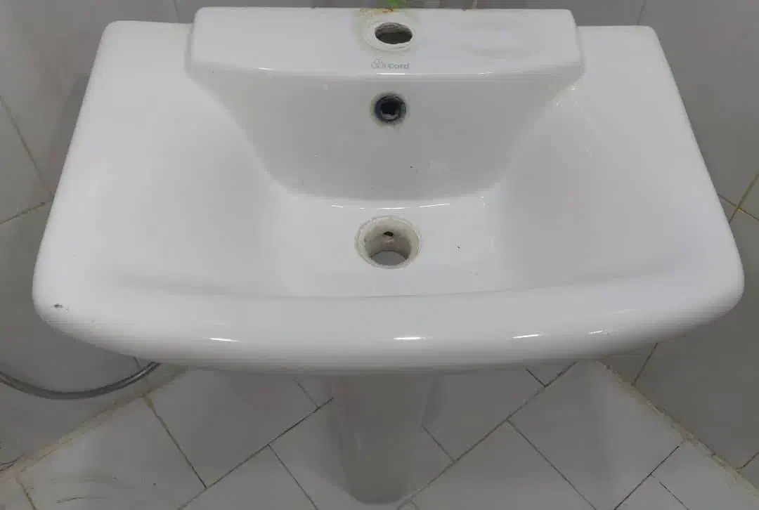 روشویی و آینه|لوازم سرویس بهداشتی|مشکیندشت, |دیوار