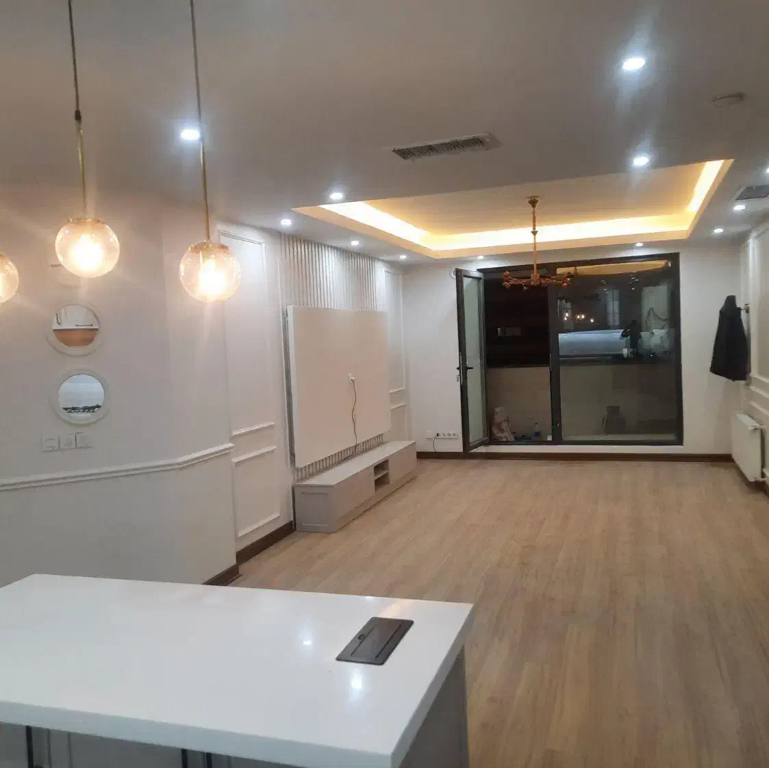 ۱۲۱ متری دو خواب کلید نخورده کوهک چیتگر