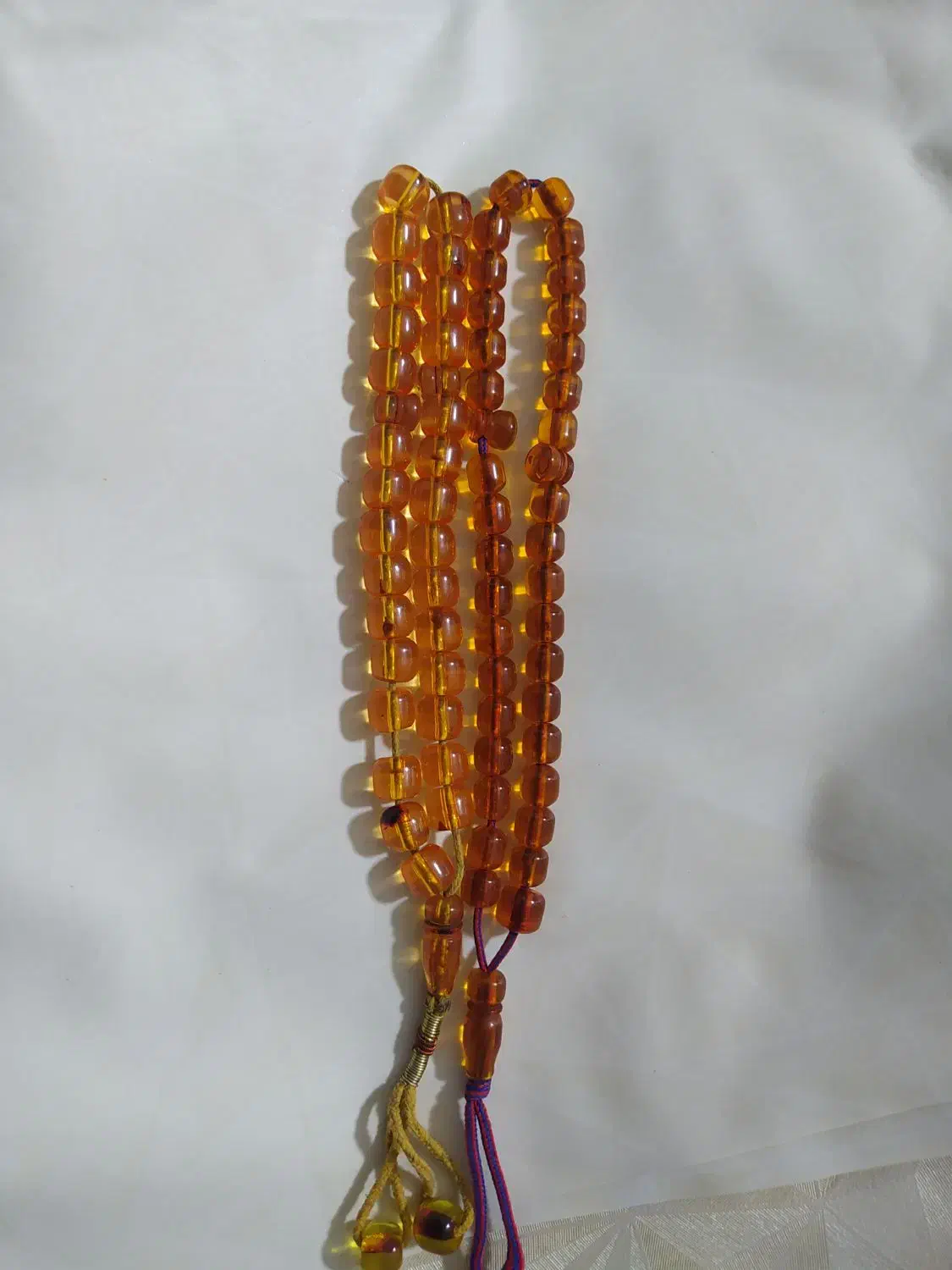 تسبیح قدیمی|کلکسیون اشیاء عتیقه|سنندج, |دیوار