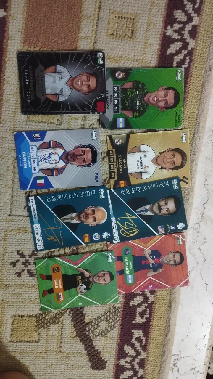 کیمدی|اسباب‌‌بازی|خنجین, |دیوار