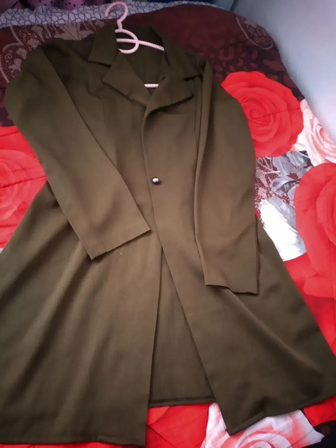 لباس یلدایی دخترانه وتعدادی لباس درحدنو|کفش و لباس بچه|نظرآباد, رسالت|دیوار