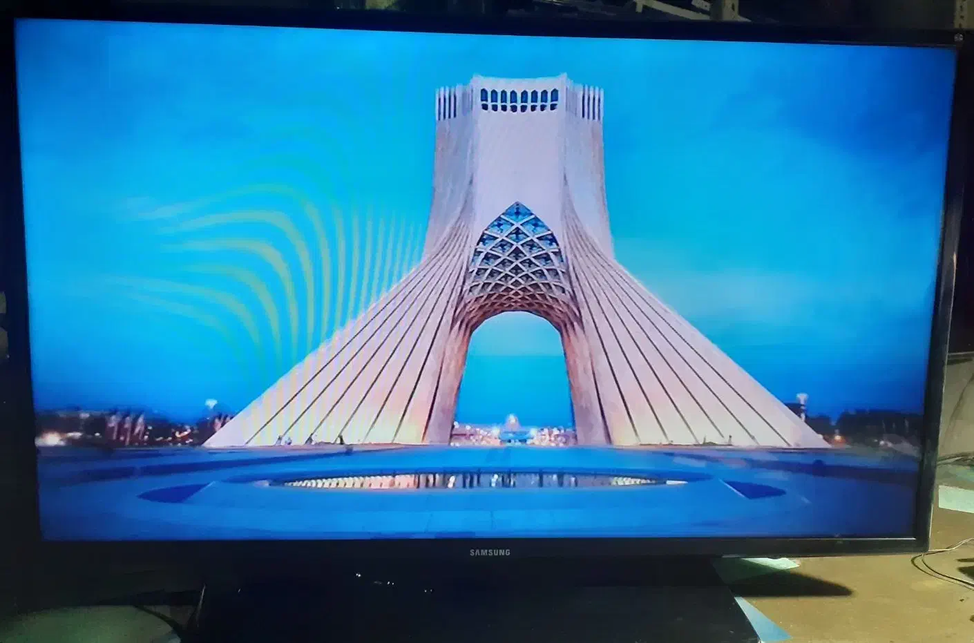 تلوزیون  ۴۰ اینچ ال ای دی سامسونگ|تلویزیون و پروژکتور|ری, منصوریه منگل|دیوار