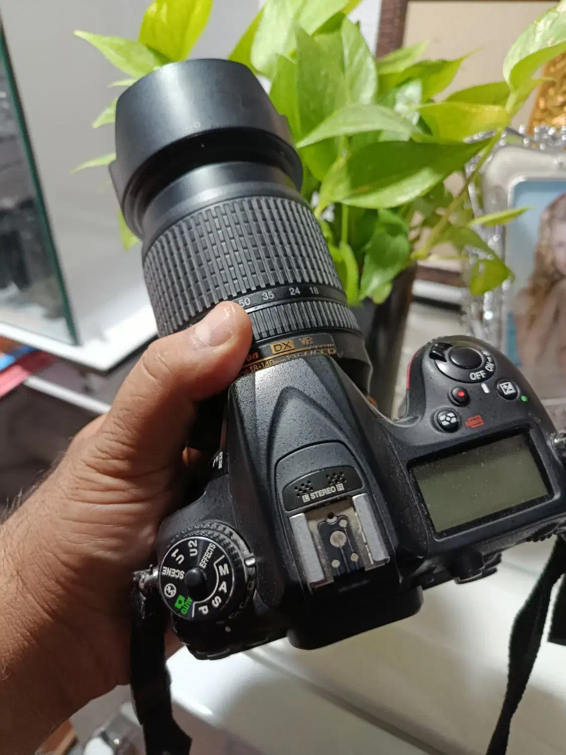 دوربین نیکون d7200 در حد نو|دوربین عکاسی و فیلمبرداری|اشکنان, |دیوار