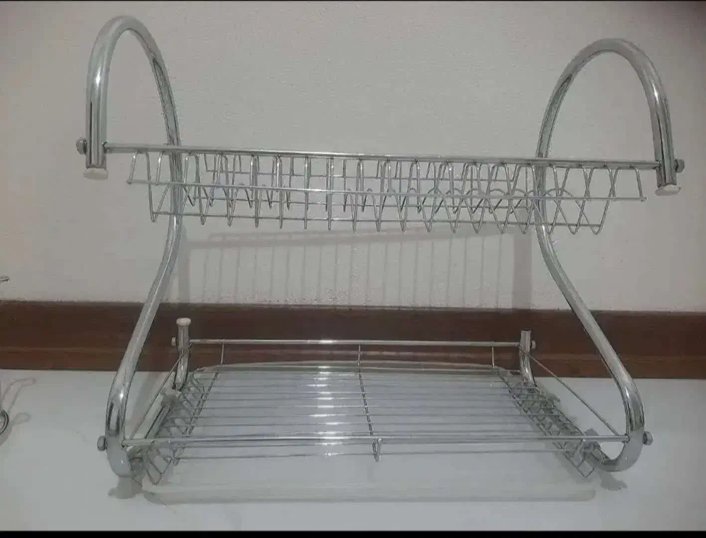 آبچکان استیل همراه باجاقاشقی استیل|آب‌چکان و نظم‌دهنده ظروف|شاهین‌شهر, خانه کارگر|دیوار