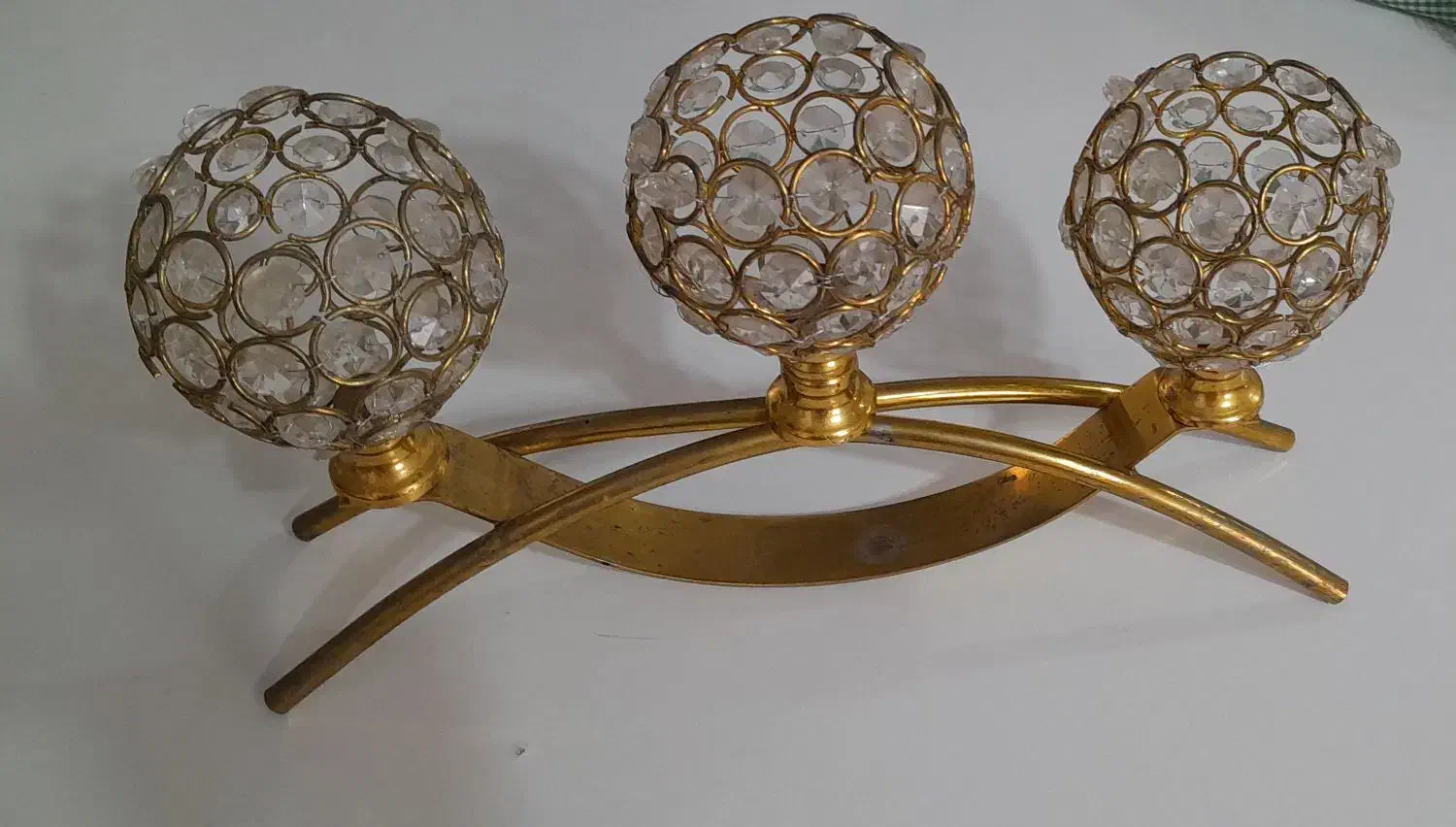 یک عدد ساعت ب همراه جا شمعی|ساعت دیواری و تزئینی|فومن, |دیوار