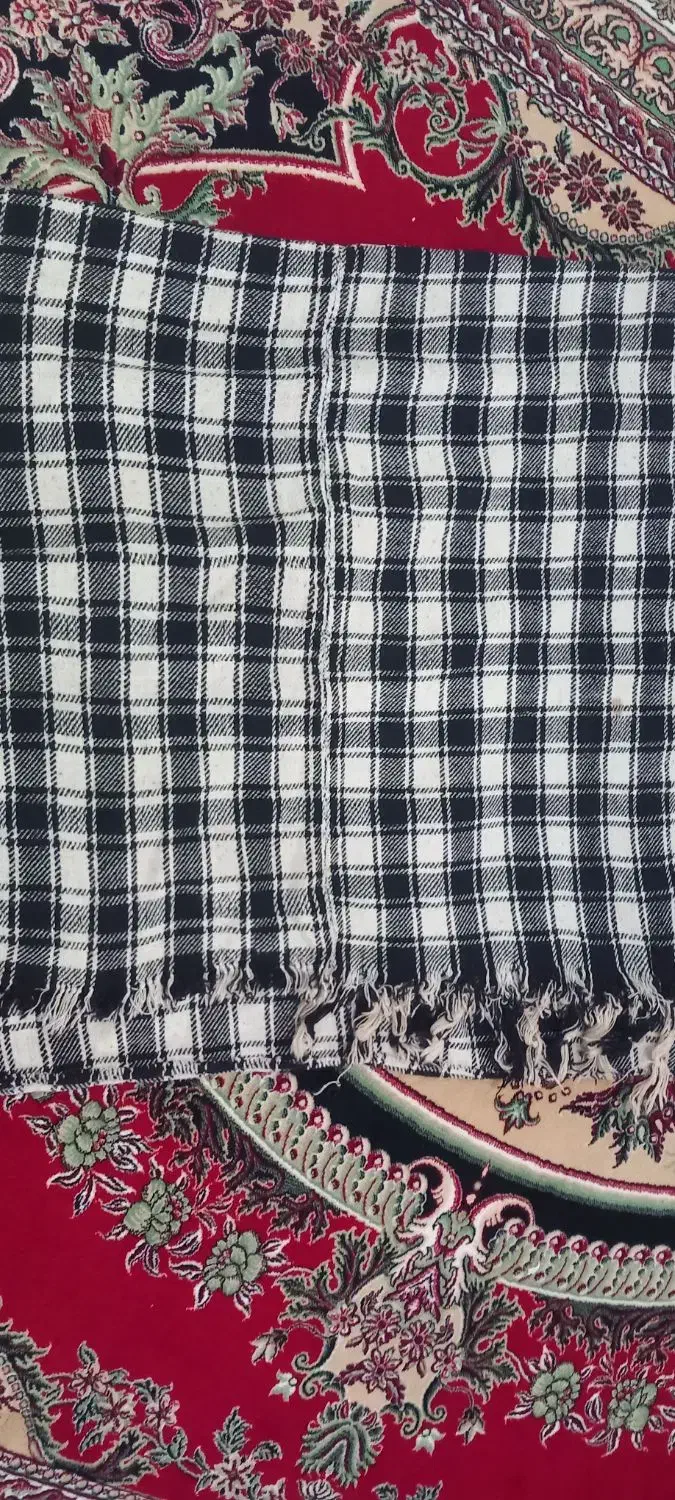 دو عدد  موج  نو و سالم|رختخواب، بالش، پتو|سنندج, |دیوار