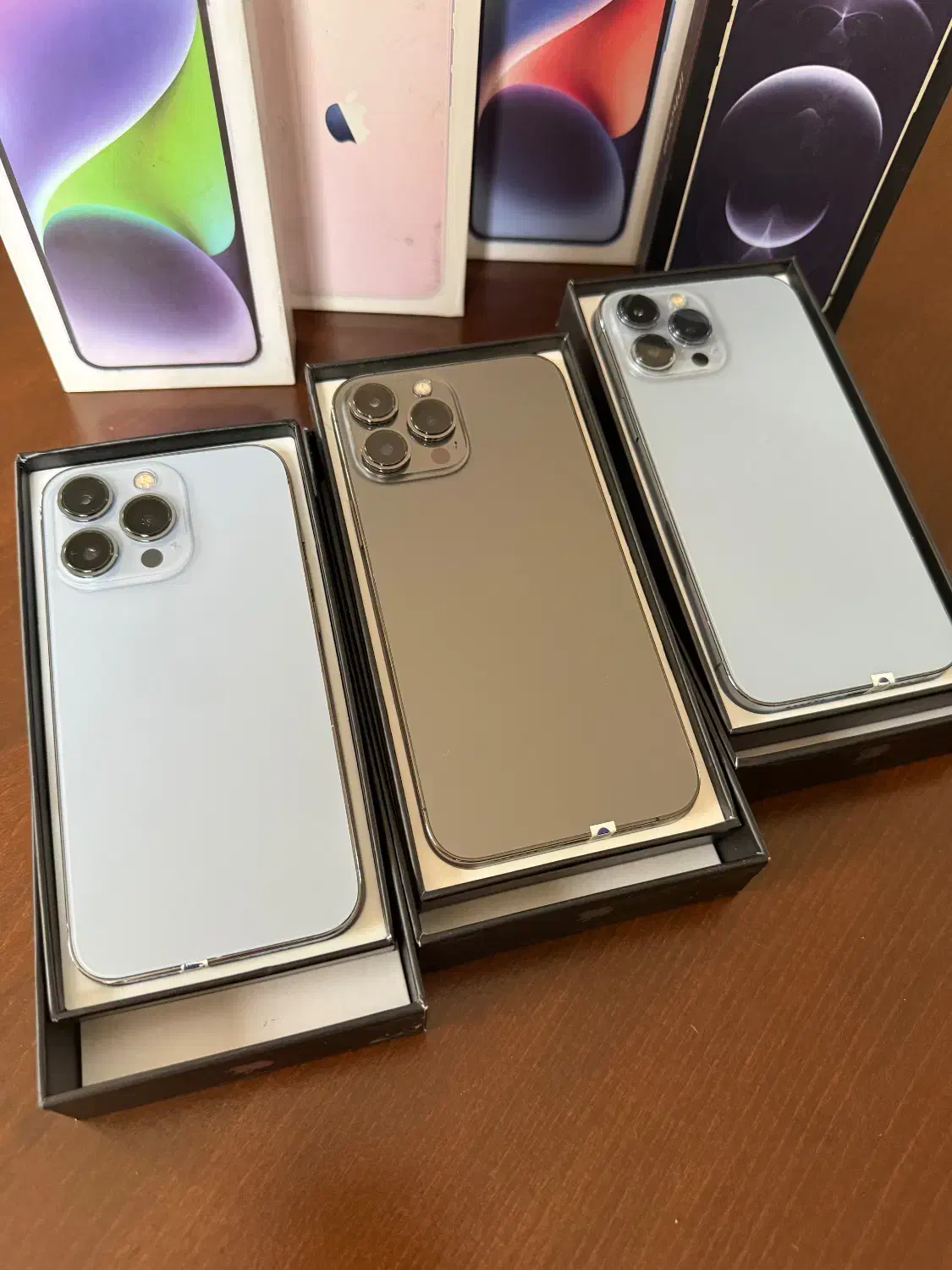 13promax 256 /128|موبایل|چالوس, |دیوار