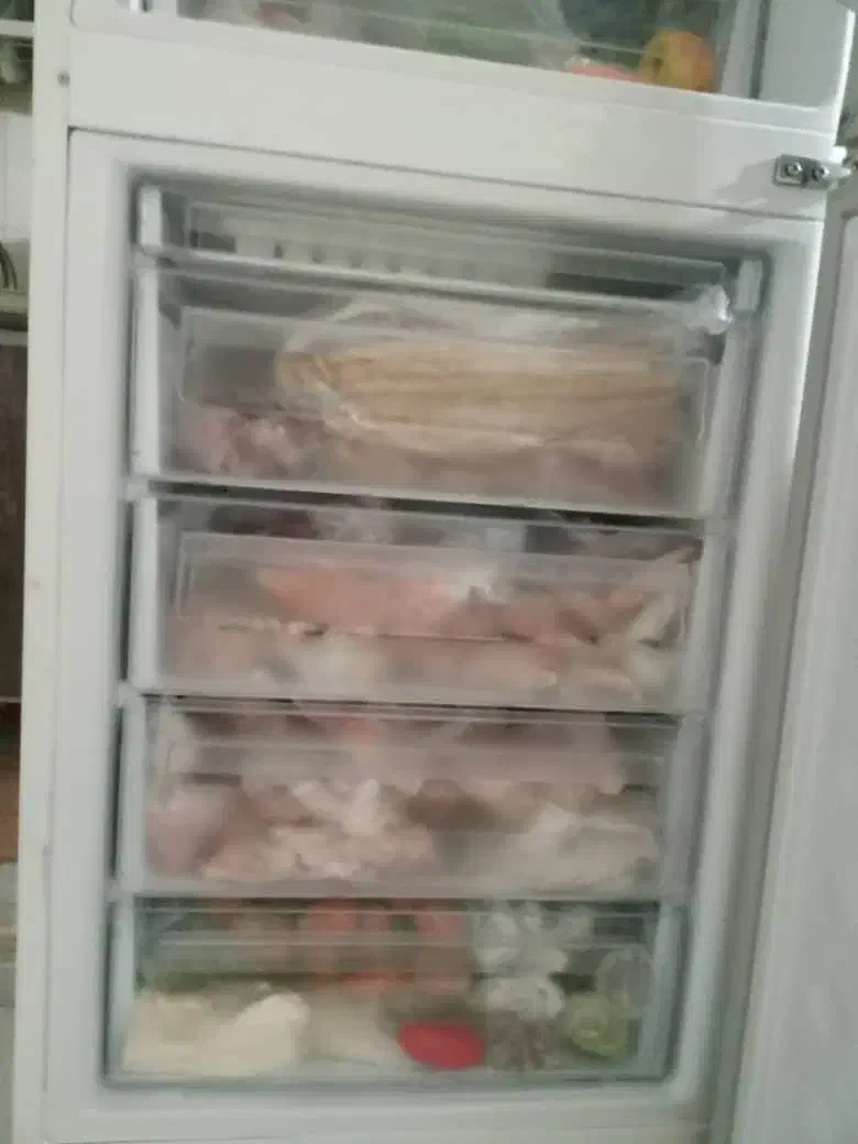 فروش یخچال فریزر یخساران|یخچال و فریزر|شاهین‌شهر, مسکن مهر|دیوار