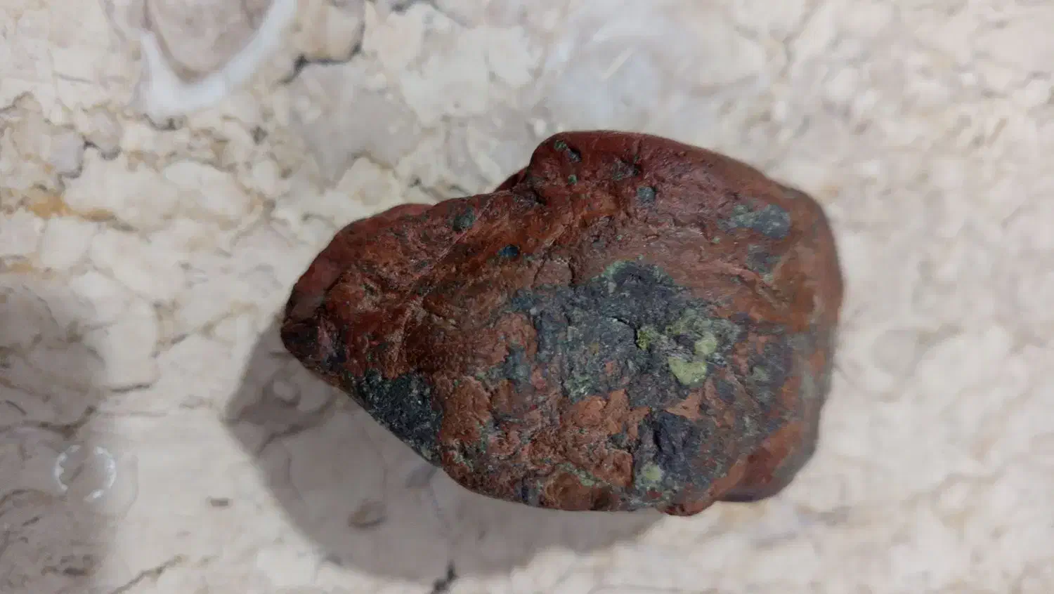 قطعه سنگی بسیار خوشگل|کلکسیون اشیاء عتیقه|کرمان, |دیوار