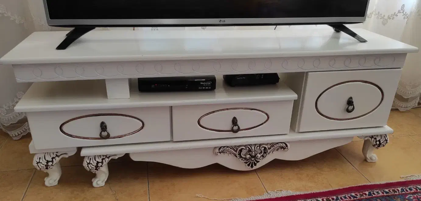 میز تی وی چوبی ابعاد زیری تلویزیون ۱۳۰ سانت|میز تلویزیون|میانه, |دیوار