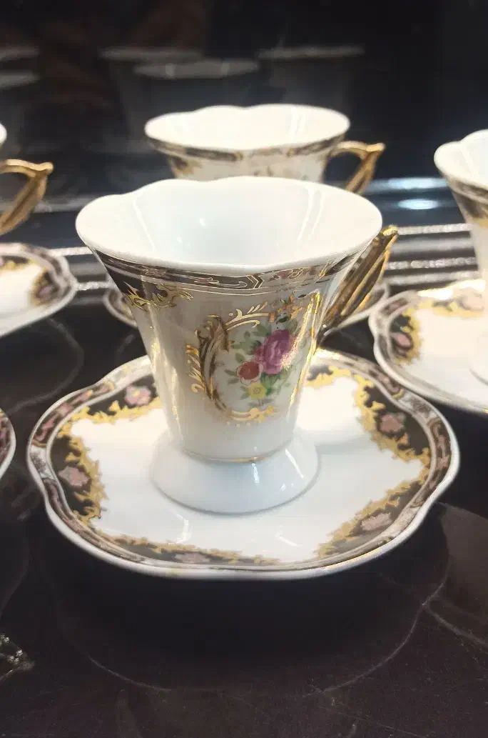 سرویس قهوه خوری طلا کوب اصل ژاپن|کلکسیون اشیاء عتیقه|خشکبیجار, |دیوار