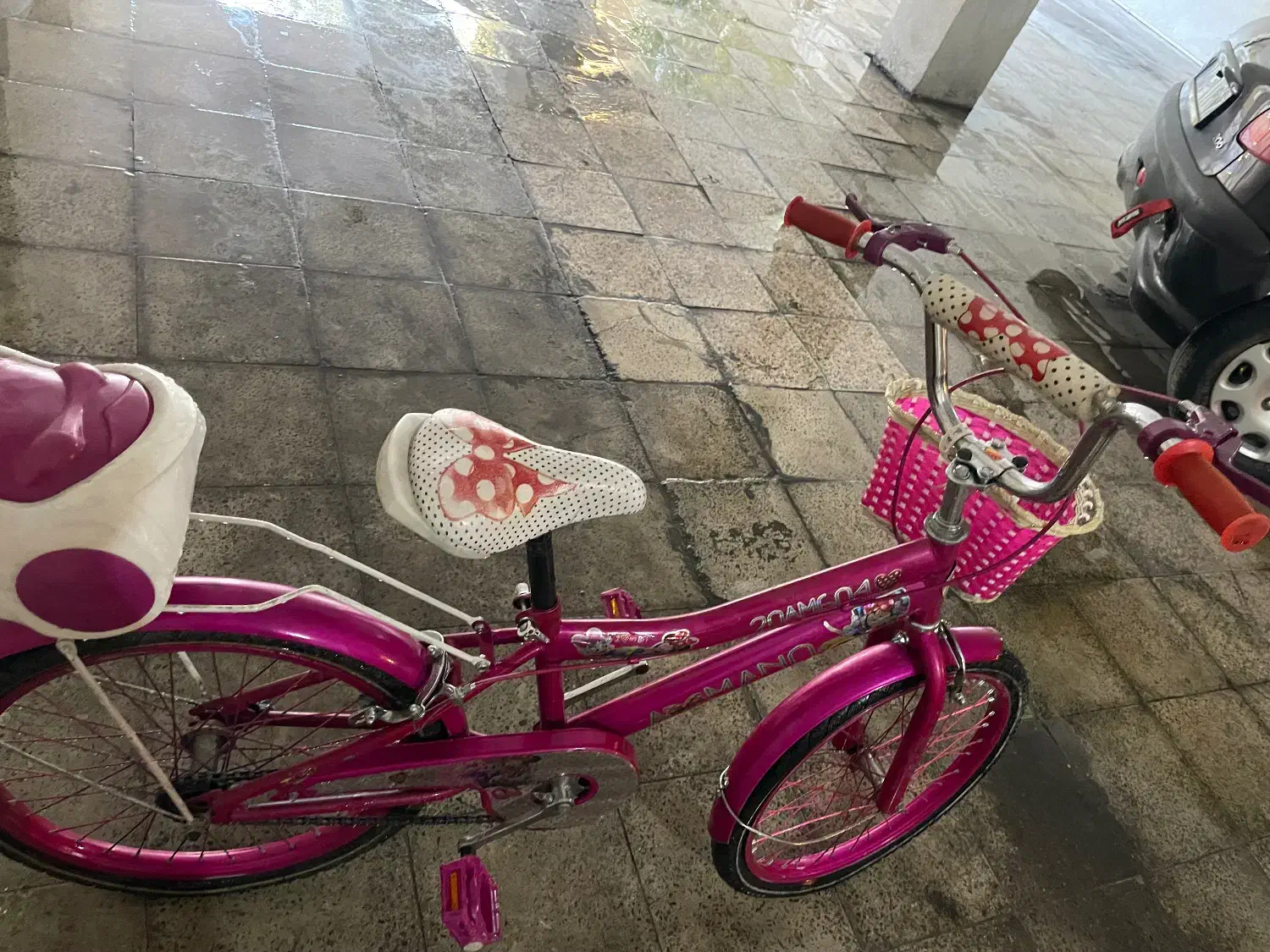 دوچرخه دخترونه صورتی سایز ۲۰|دوچرخه، اسکیت، اسکوتر|اسلامشهر, شهرک مفیدی|دیوار