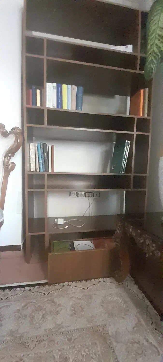 کمد کتابخانه|کتابخانه، شلف، قفسه‌های دیواری|قدس, شهر‌قدس|دیوار