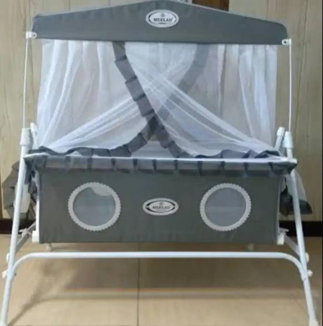 گهواره نوزاد|تخت و صندلی بچه|قائمشهر, |دیوار