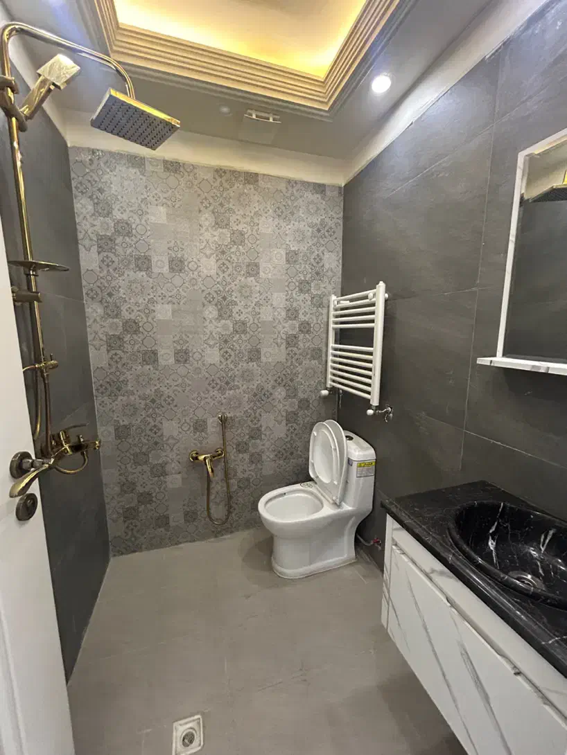 ۱۶۵مترتکواحدی. کلیدنخورده. ۲پارکینگ. شمس آباد