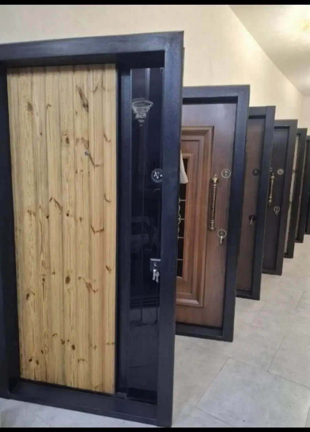 تنظیم و ریگلاژ درب ضد سرقت و ضد حریق درب اطاقی|خدمات پیشه و مهارت|اردبیل, |دیوار