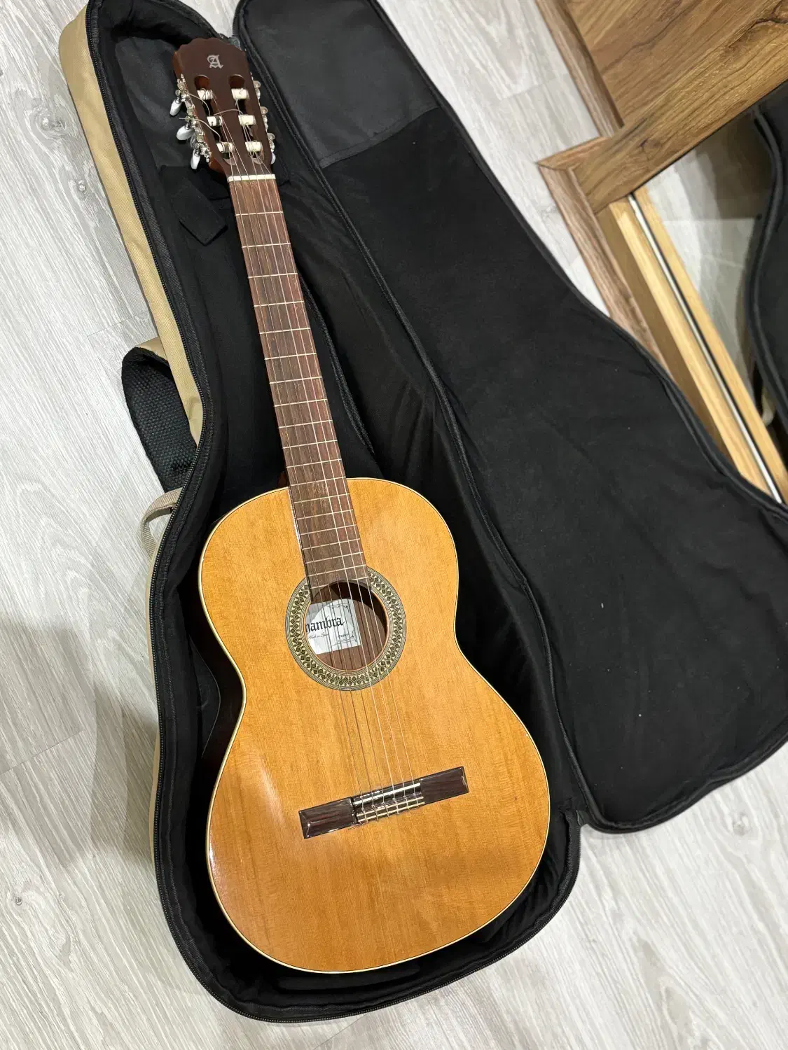 گیتار اسپانیایی الحمبرا 2c|گیتار، بیس، امپلیفایر|اصفهان, تیران|دیوار