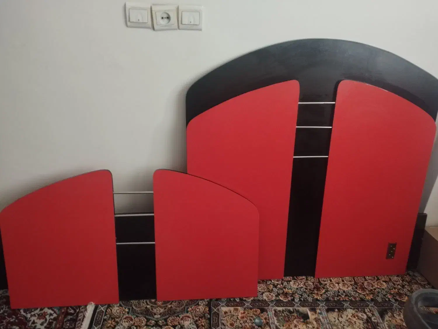 تختخواب تک نفره|تخت و سرویس خواب|ملایر, |دیوار