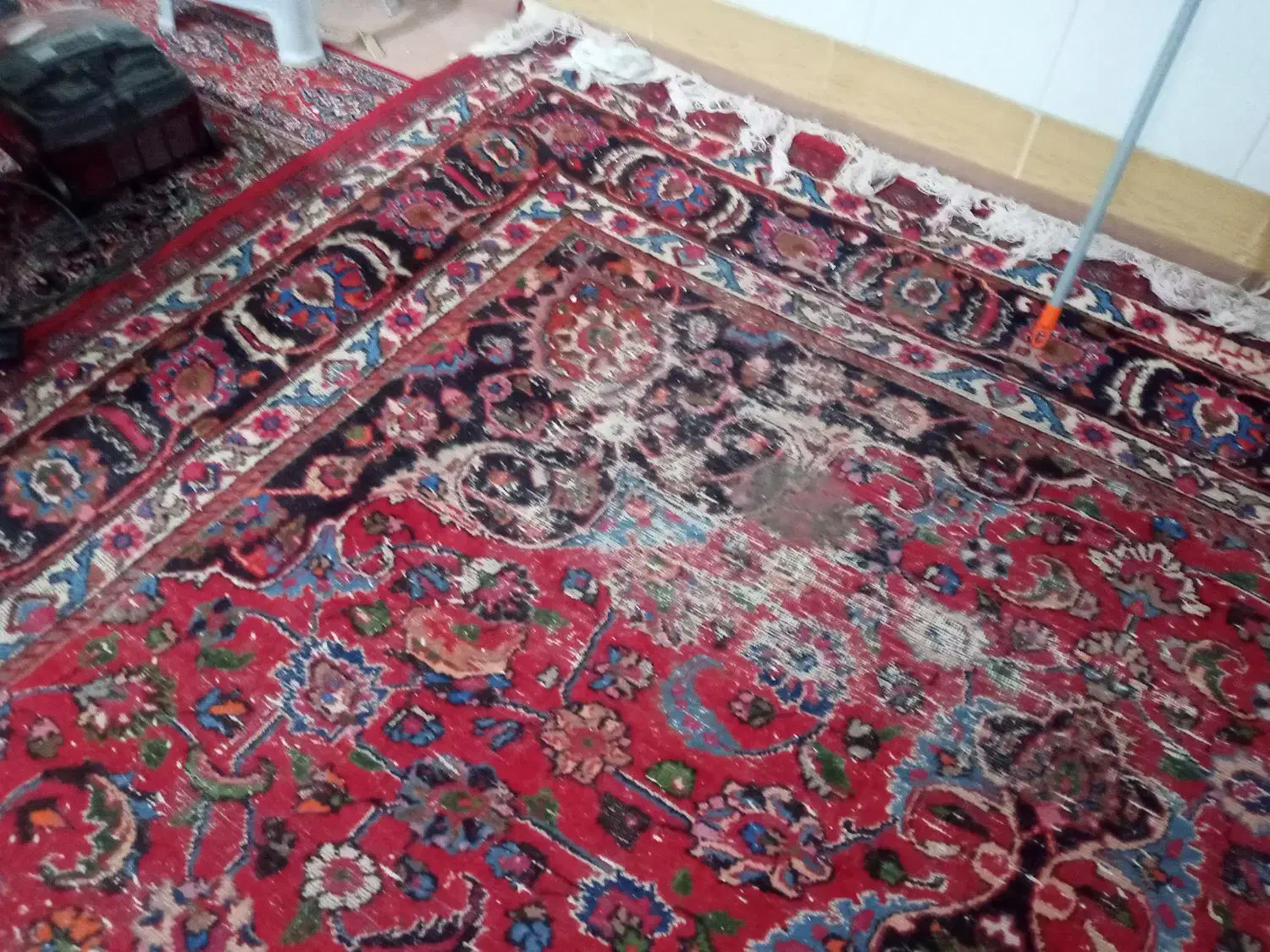 یک عددقالی دست باف و۳۰مترموکت|فرش|قم, باسکول|دیوار