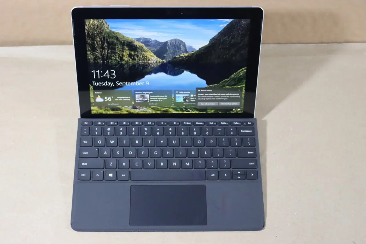 Surface Go Ram8 Ssd 256 pentium LTE|تبلت|تهران, صادقیه|دیوار