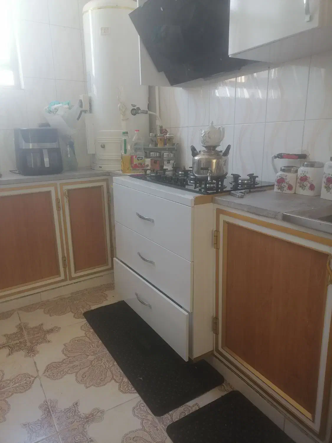 نقاشی ساختمان و تزیینات|خدمات پیشه و مهارت|احمدسرگوراب, |دیوار