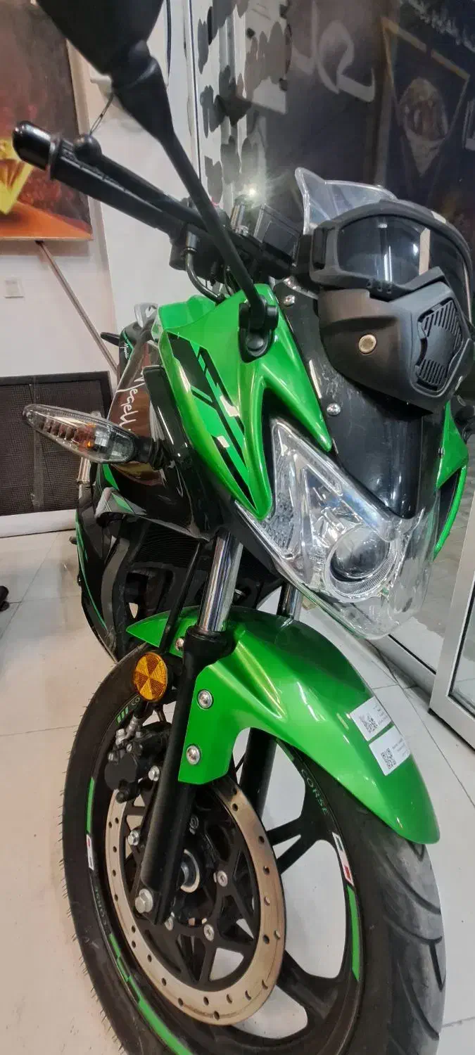 موتورمگلی 1404|موتورسیکلت|سرخرود, |دیوار