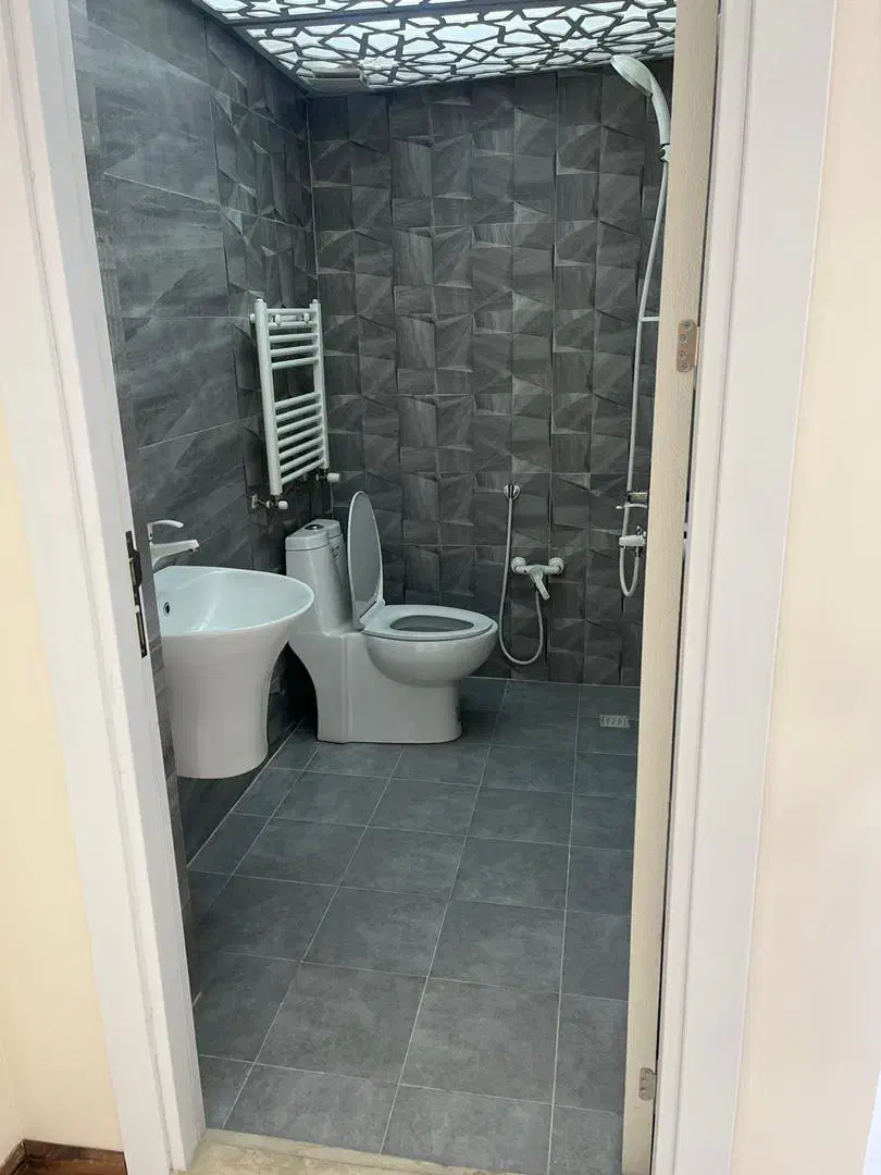 ۹۵ متر/کلید نخورده/لوکس/فردوس غرب