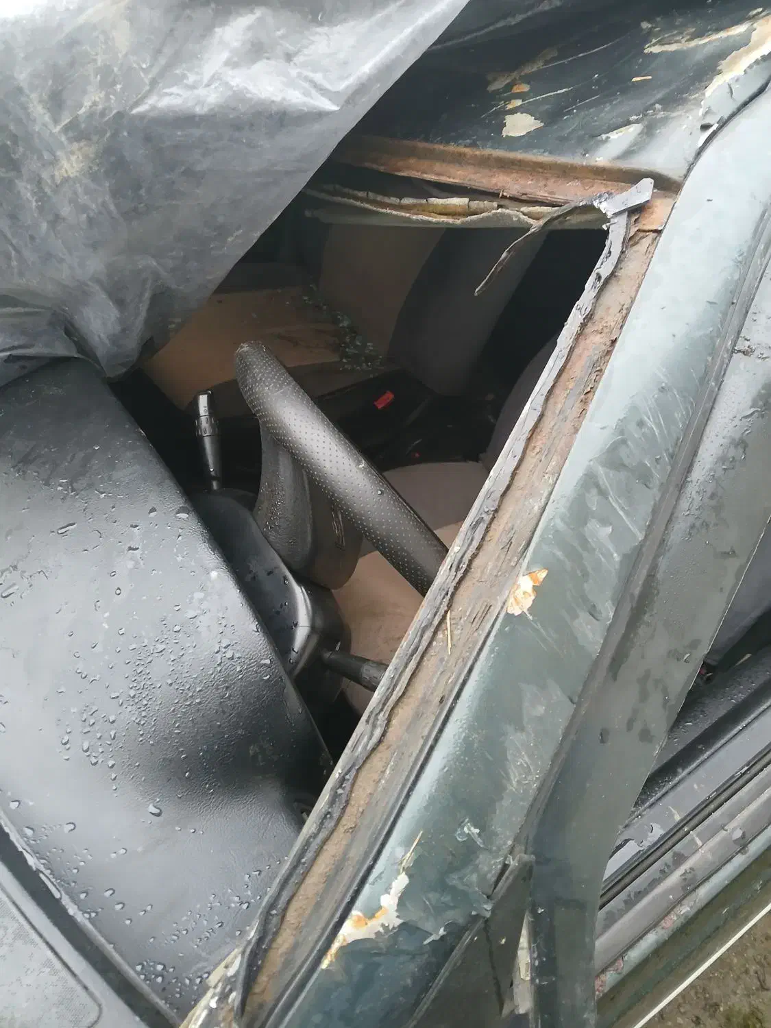 ماشین پژو405تصادفی|خودرو سواری و وانت|رشت, عینک|دیوار