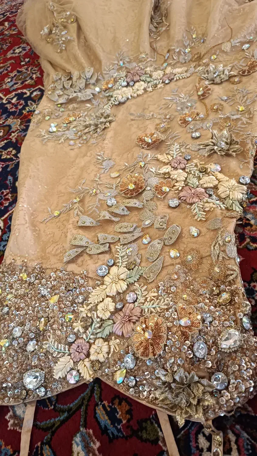 لباس مجلسی پرکار|لباس|ممقان, |دیوار