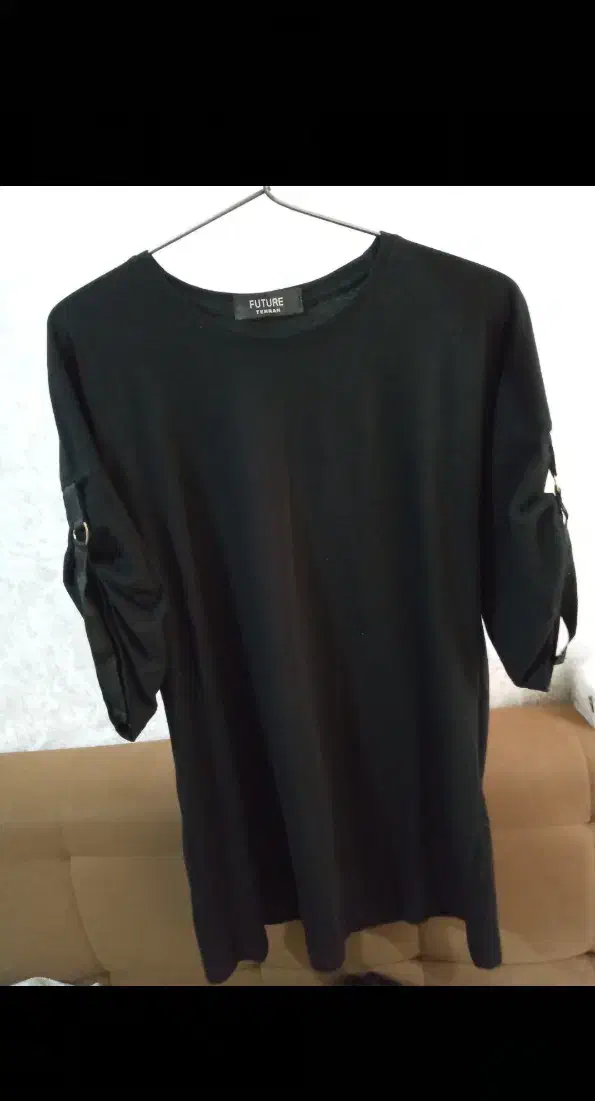 تیشرت لانگ کاملا نو و پوشیده نشده|لباس|ملایر, |دیوار