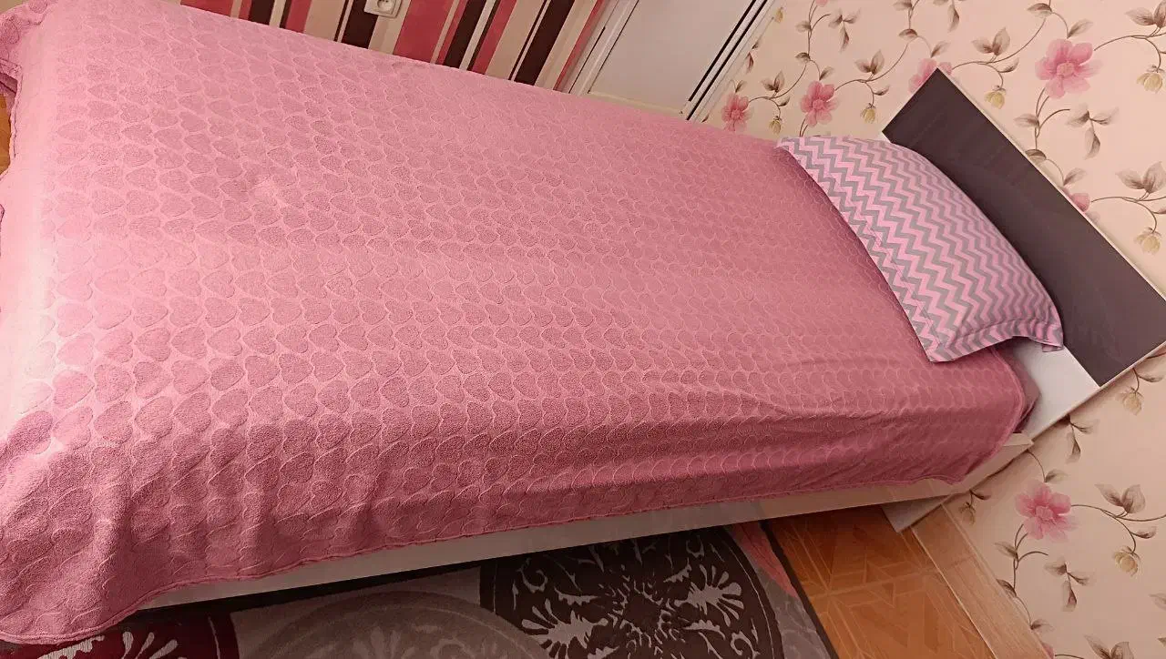 تخت خواب یک نفره همراه تشک|تخت و سرویس خواب|بیجار, |دیوار