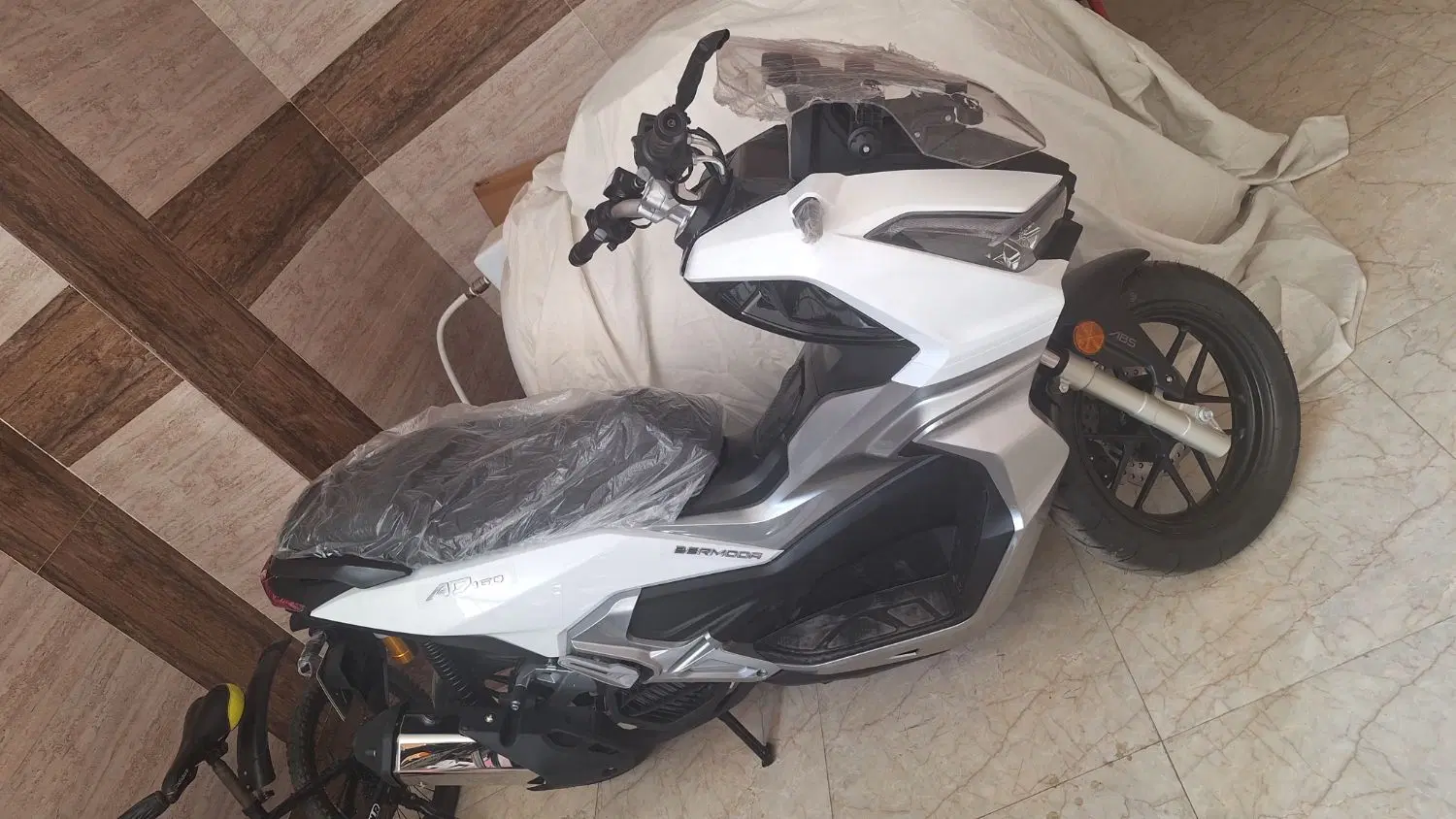 موتور adv 160 گیربکس تایلندی بهترین اسکتور بازار|موتورسیکلت|اصفهان, کوجان|دیوار