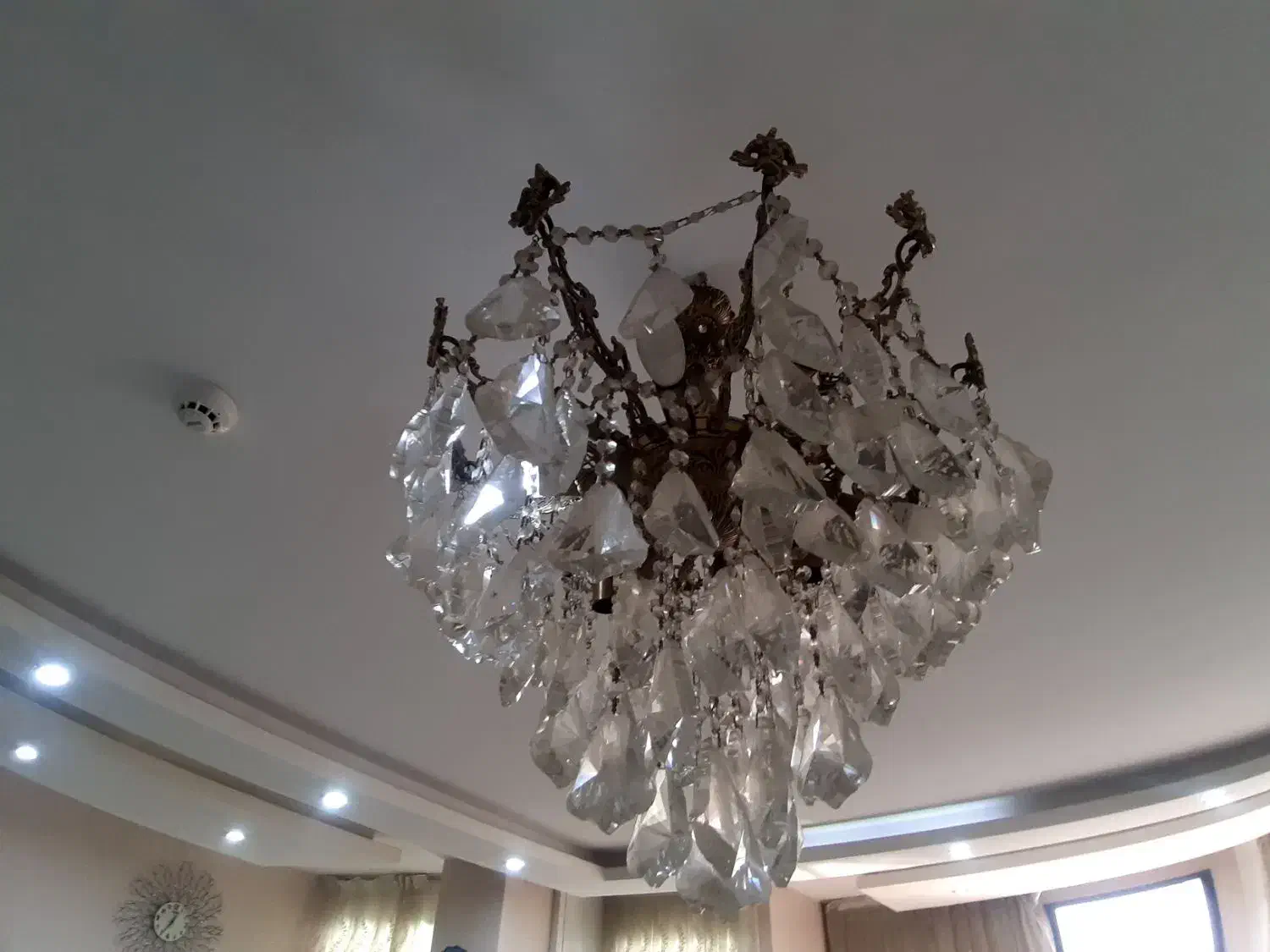 لوستر|لوستر و چراغ آویز|اصفهان, برازنده|دیوار