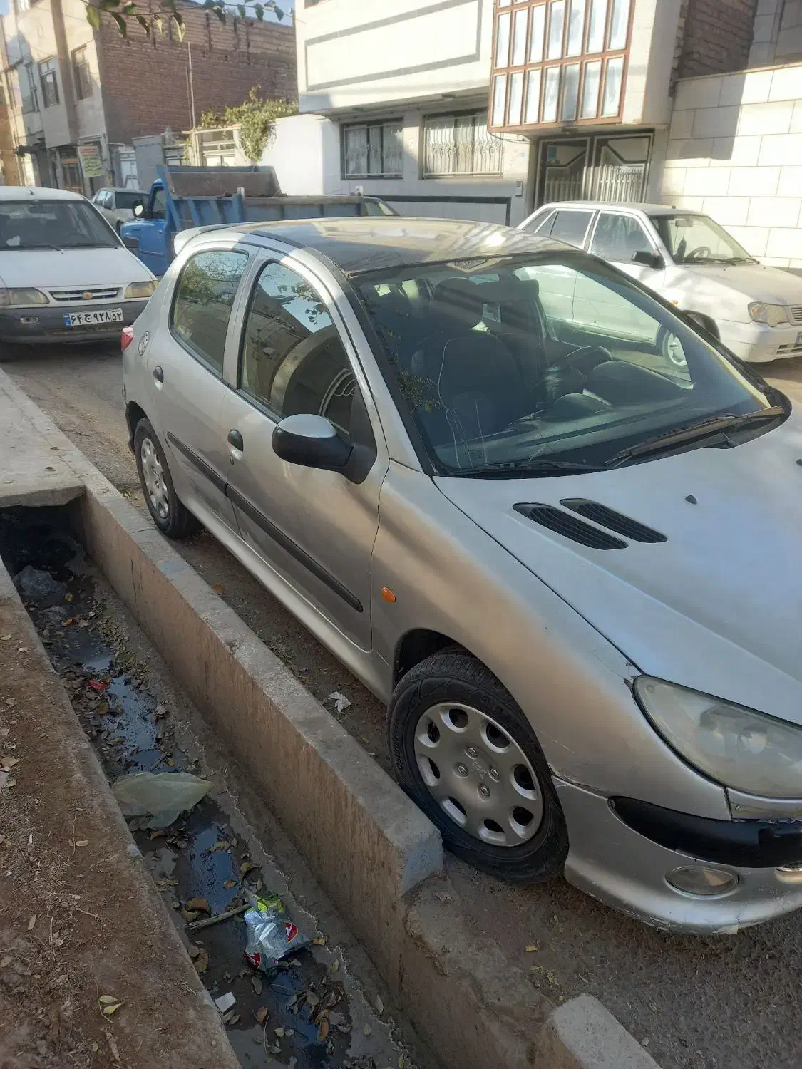 پژو۲۰۶ مدل ۸۳ تیپ ۲|خودرو سواری و وانت|بیرجند, |دیوار