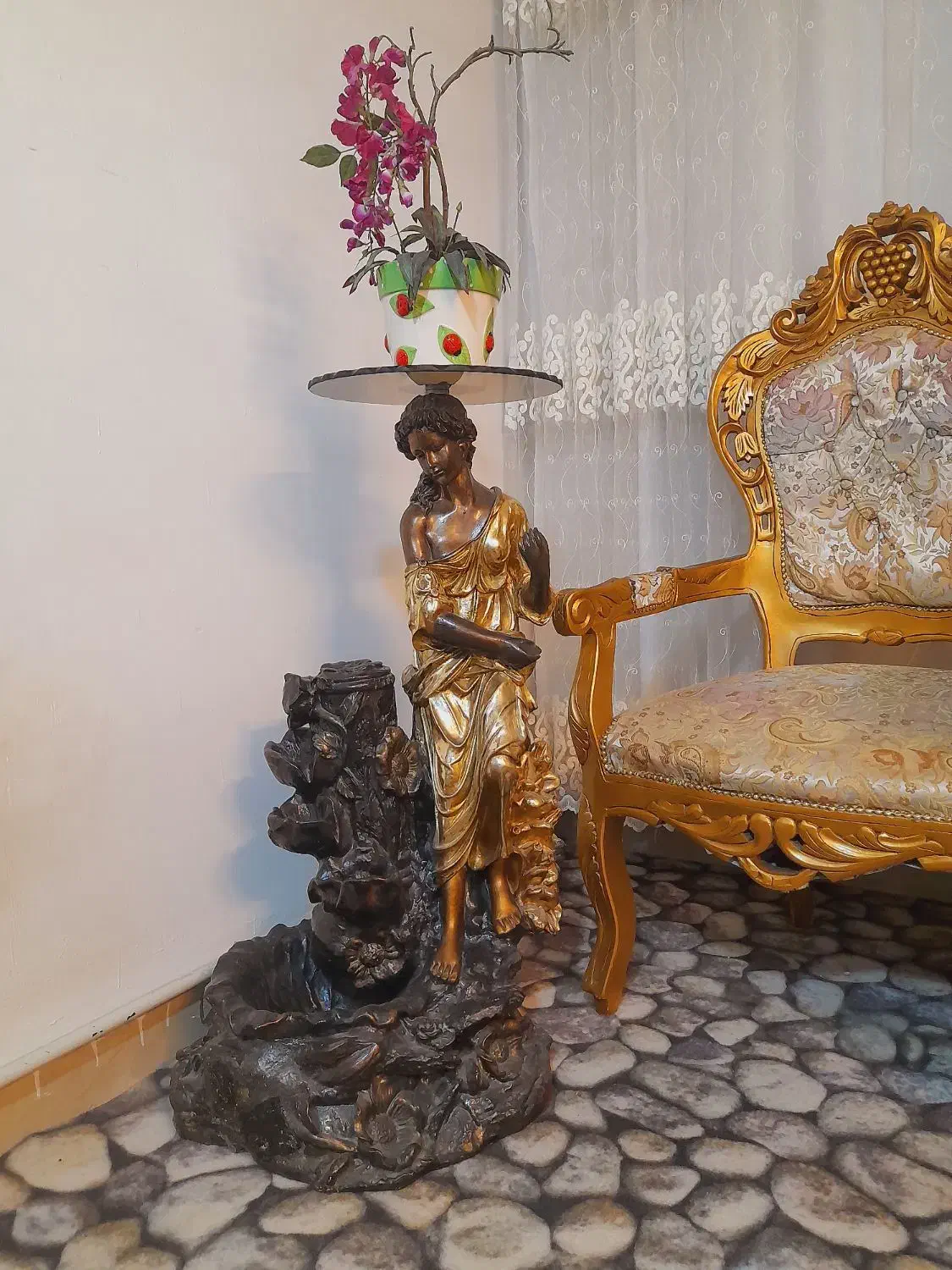 مجسمه دکوری زیبای کنار سالنی|مجسمه، تندیس، ماکت|ری, سیزده آبان|دیوار