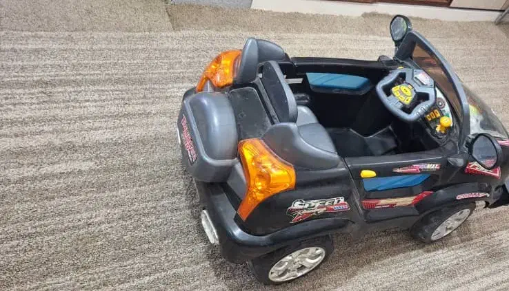 ماشین شارژی|اسباب‌بازی بچه|برازجان, |دیوار