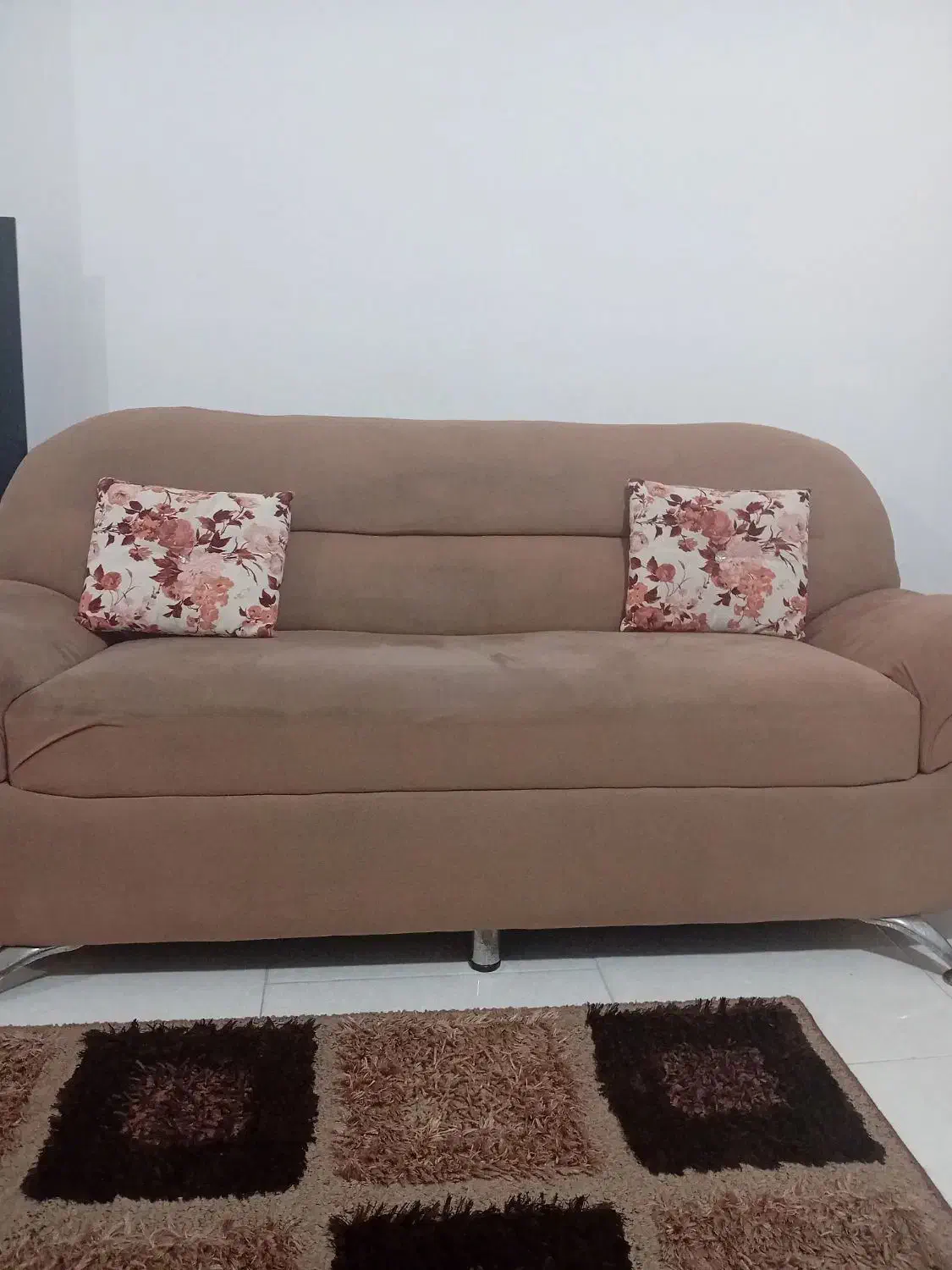 مبل ویکتوریا|مبلمان خانگی و میز عسلی|رشت, خمیران زاهدان|دیوار