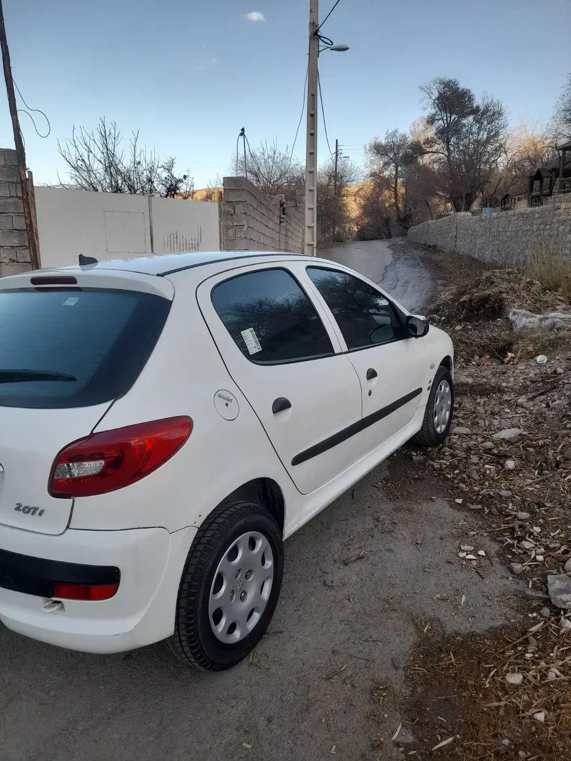 فروشی|خودرو سواری و وانت|راور, |دیوار