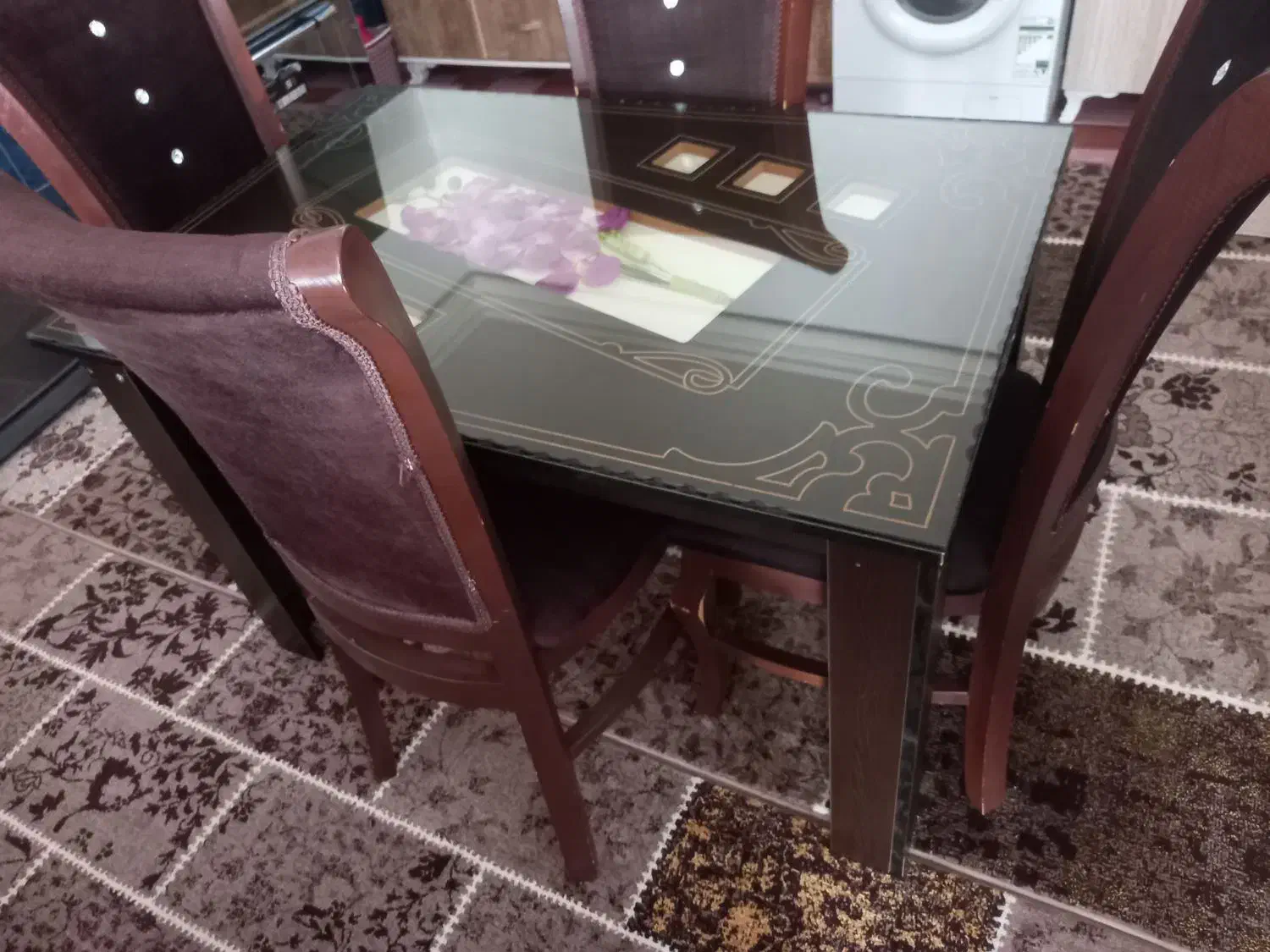 صبحانه خوری چهارنفره|میز و صندلی غذاخوری|اهر, |دیوار