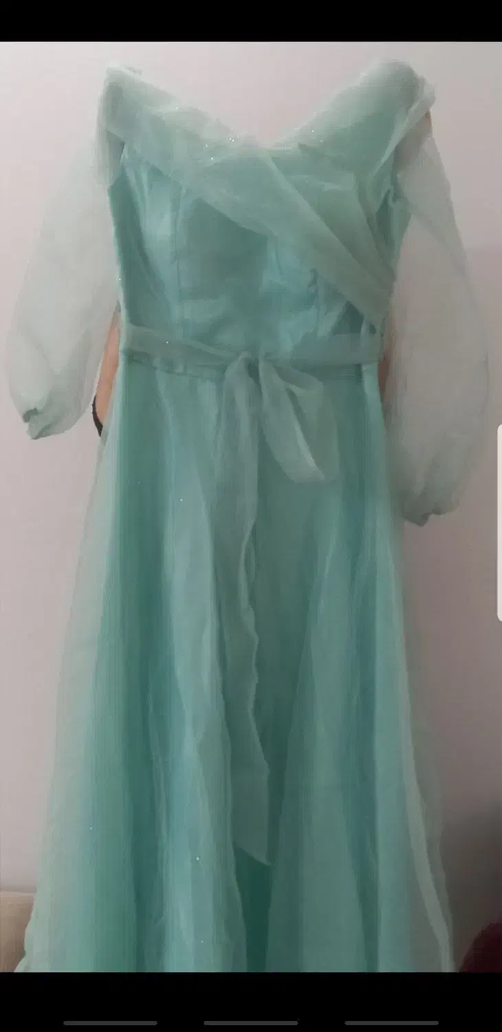 دو تا پیراهن مجلسی|لباس|سرپل ذهاب, |دیوار