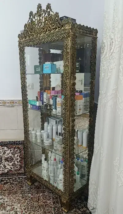 میز تلویزیون و بوفه برنجی|میز تلویزیون|اقبالیه, |دیوار