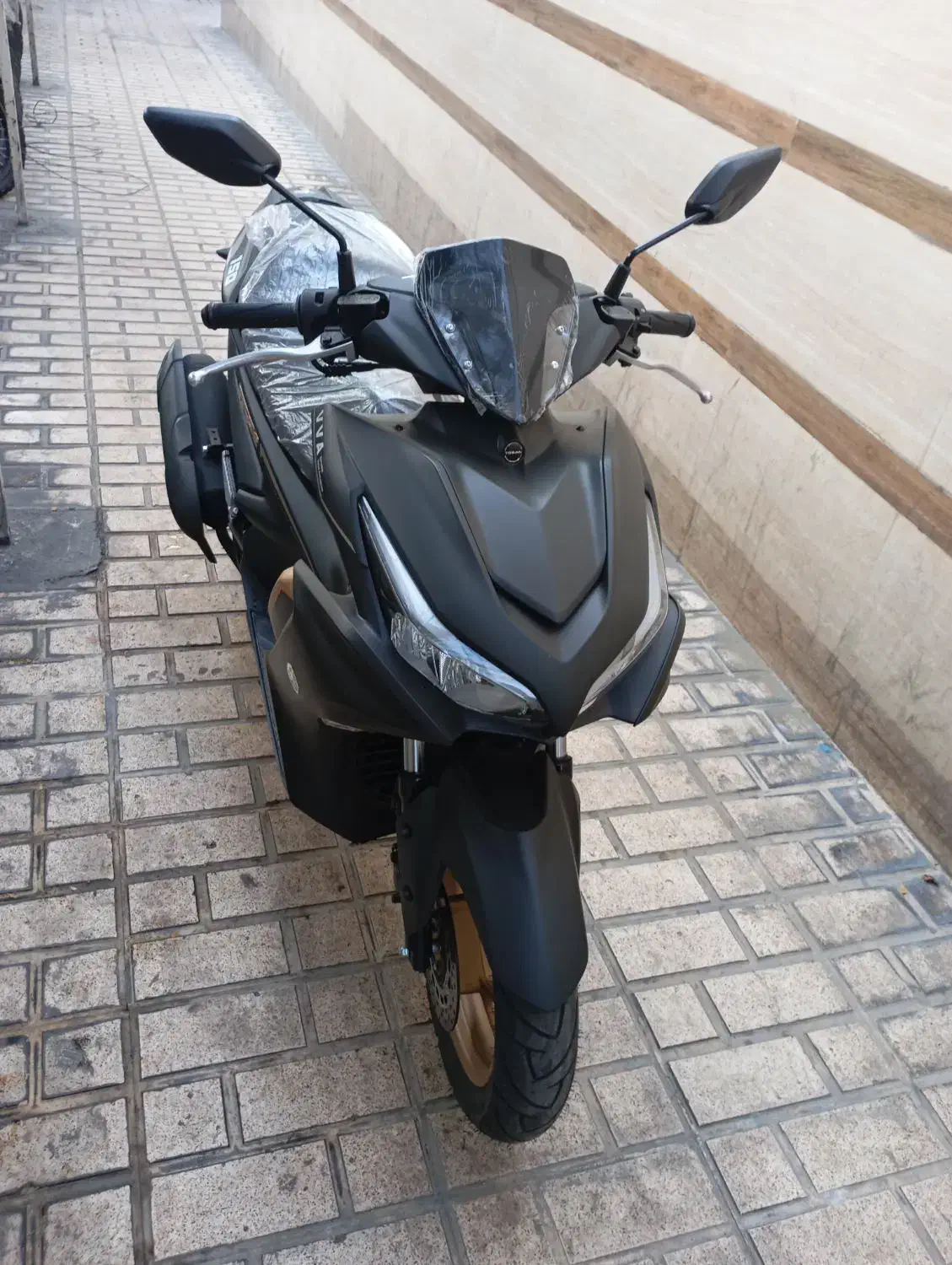 طرح آیروکس توسن|موتورسیکلت|تهران, میدان ولیعصر|دیوار