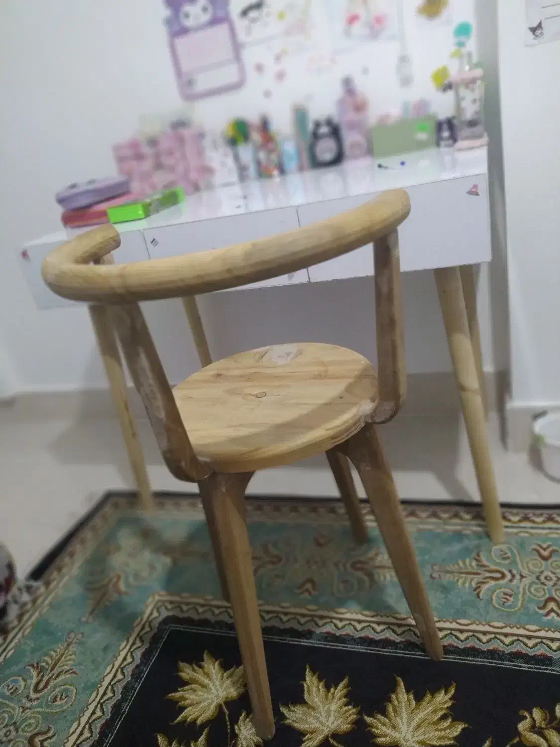 صندلی چوبی|صندلی و نیمکت|اسفراین, |دیوار