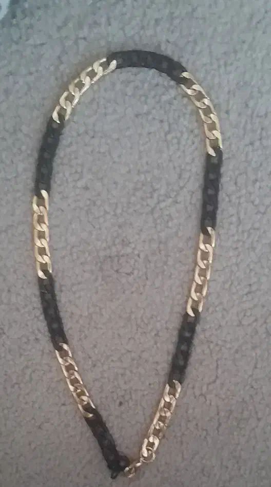 زنجیر کارتیر مشکی طلایی|جواهرات|قم, پردیسان|دیوار