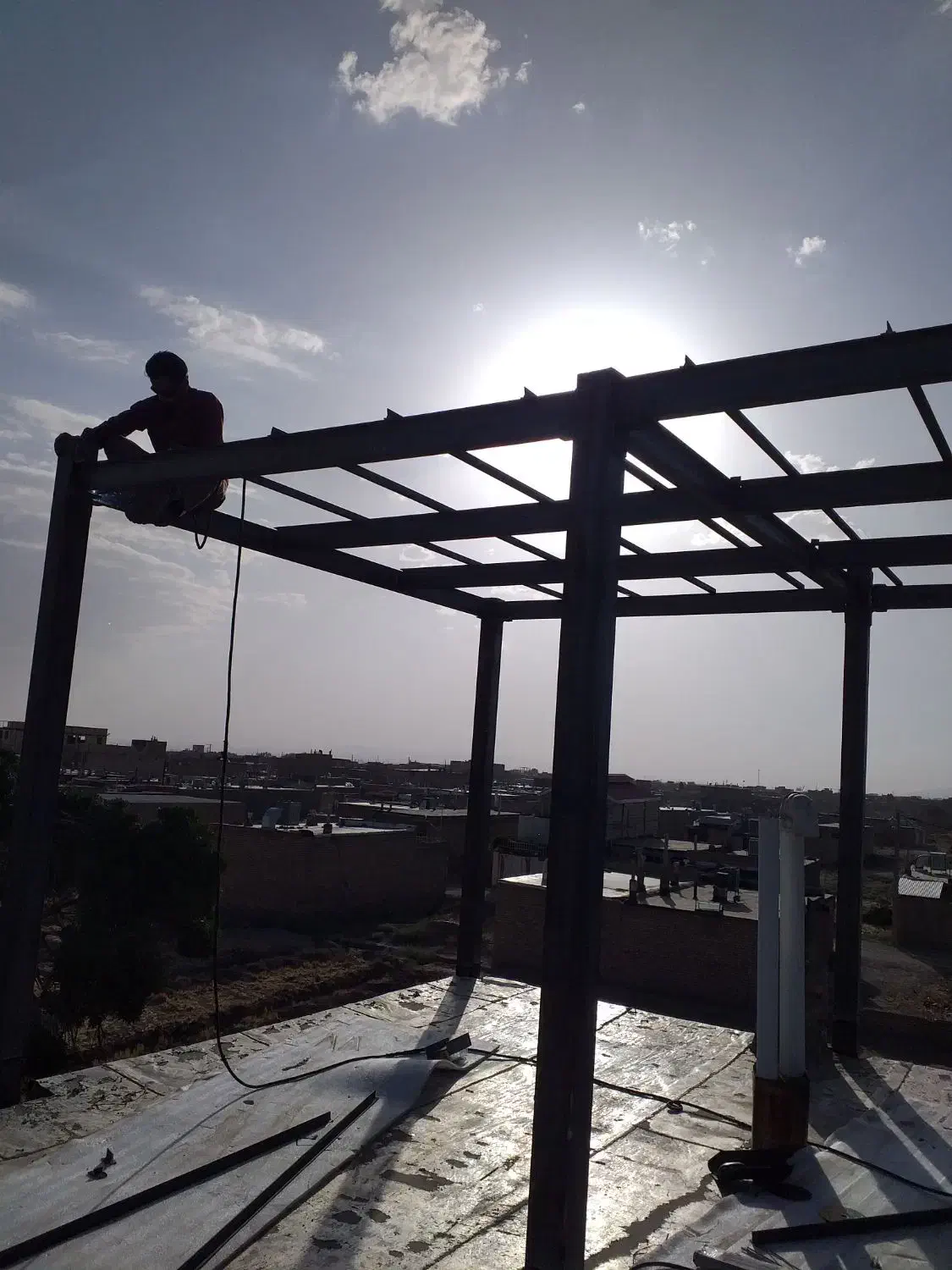 جوشکاری اسکلت،اجرای سقف تیرچه بتنی و شیروانی|خدمات پیشه و مهارت|نیشابور, شهید بهشتی|دیوار