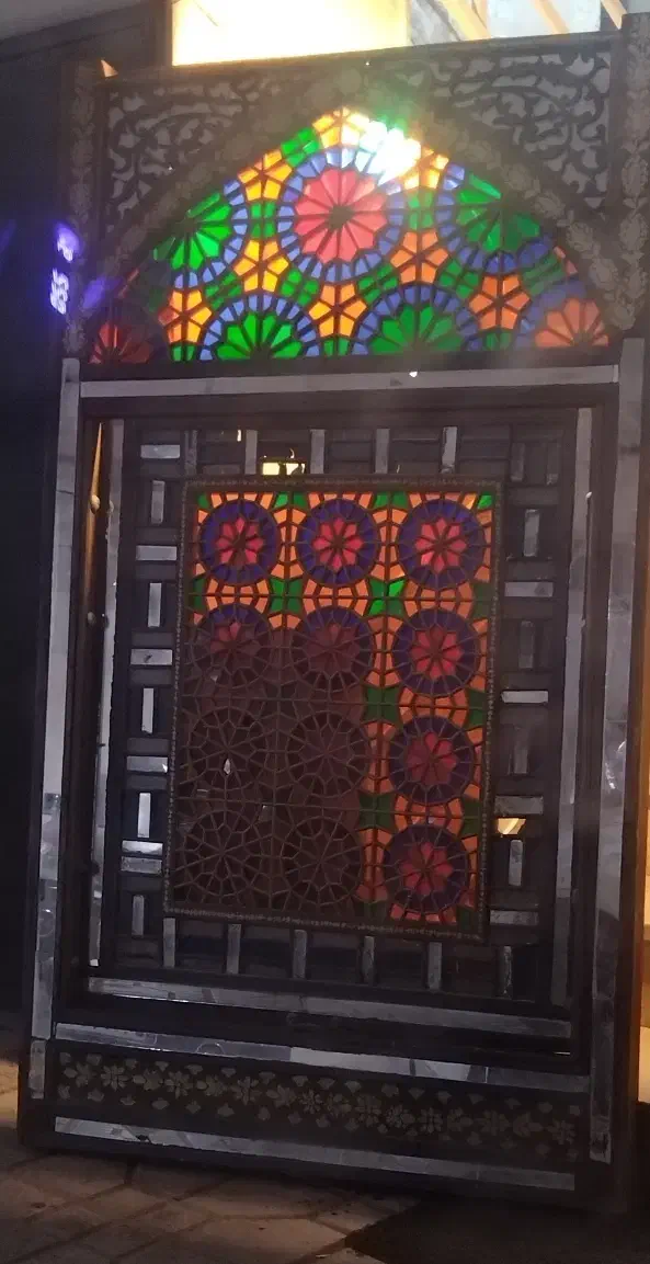 در آنتیک قدیمی فوق‌العاده زیبا|کلکسیون اشیاء عتیقه|پردیس, فاز ۳|دیوار