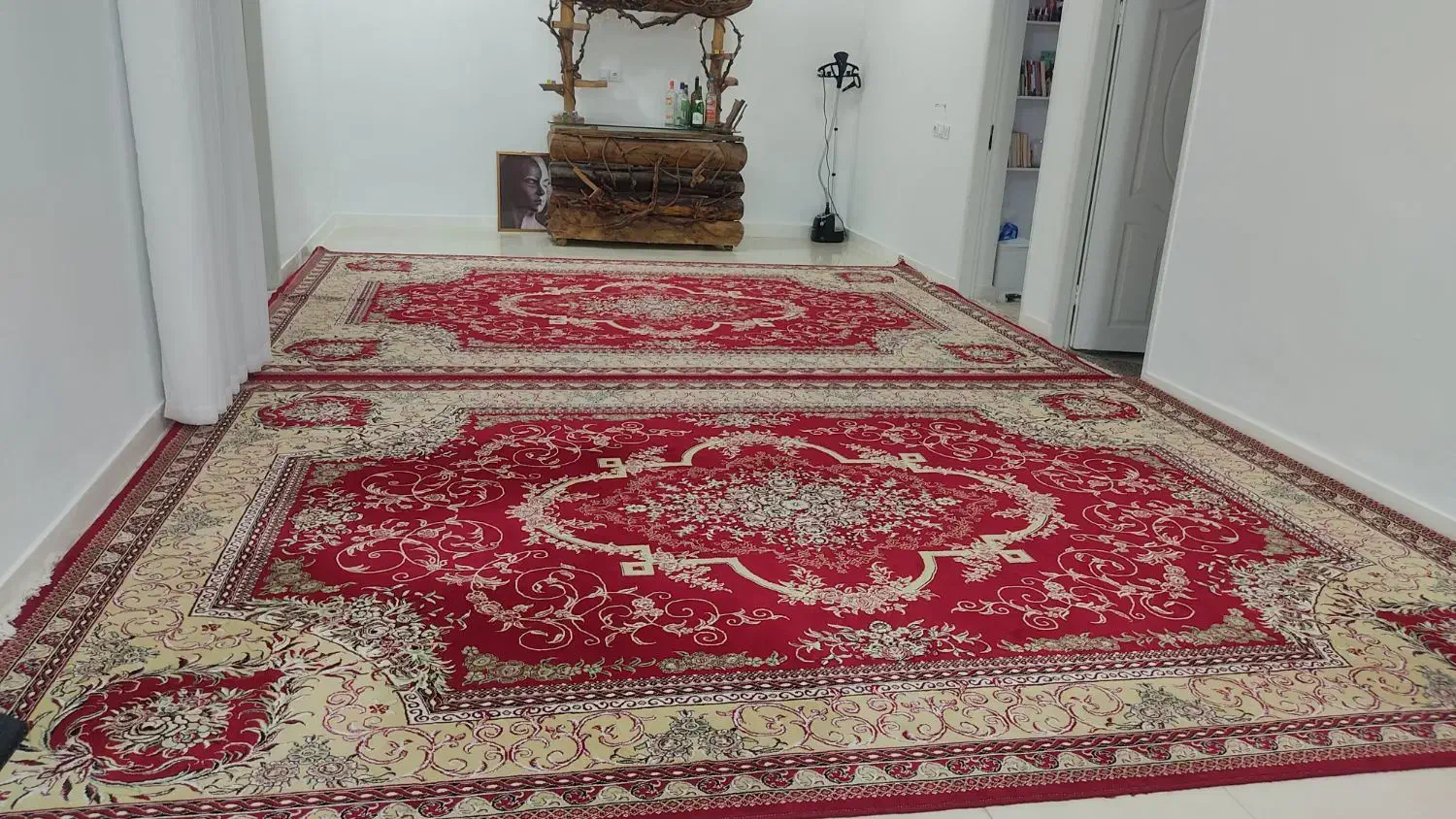 قالی و مبل|مبلمان خانگی و میز عسلی|لالی, |دیوار