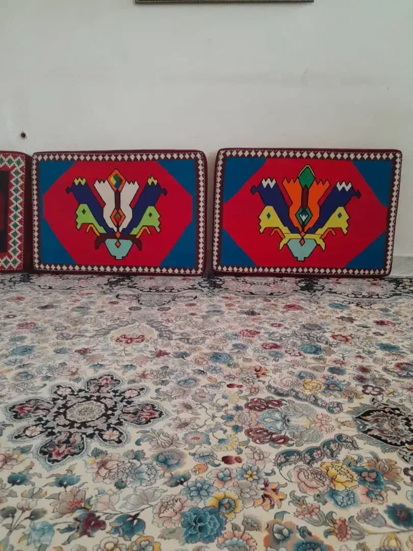 پشتی دستباف نو|پشتی|اصفهان, پینارت|دیوار