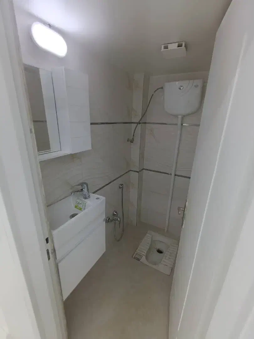 ۵۵متر/غربی ها/فول امکانات/عادل و طاهری