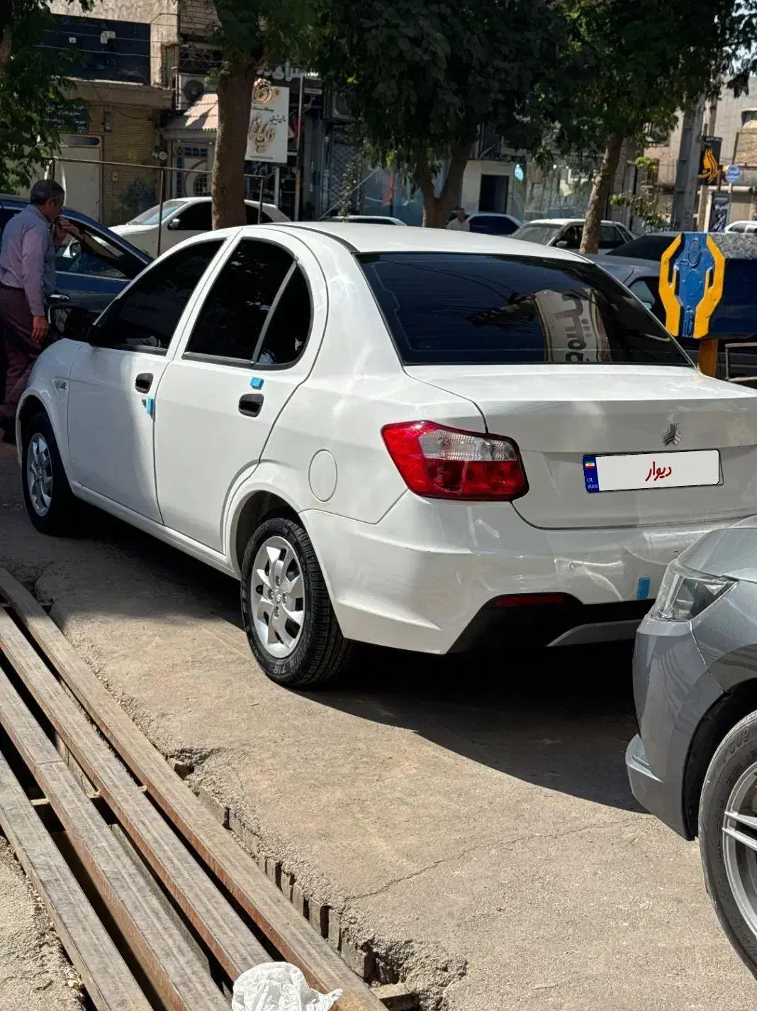 ساینا s      مدل ۴۰۳ برج دوازده بدونه نقطه|خودرو سواری و وانت|شوش, |دیوار